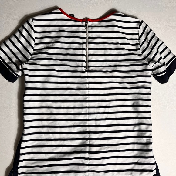 Tommy Hilfiger Navy and White Striped Tee Relaxed Fit Small - Picture 4 of 12